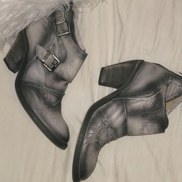 Dkode Ankle Boots - Picture 1 of 9